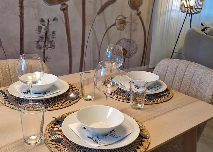 Апартаменты Swiss Lakeside *